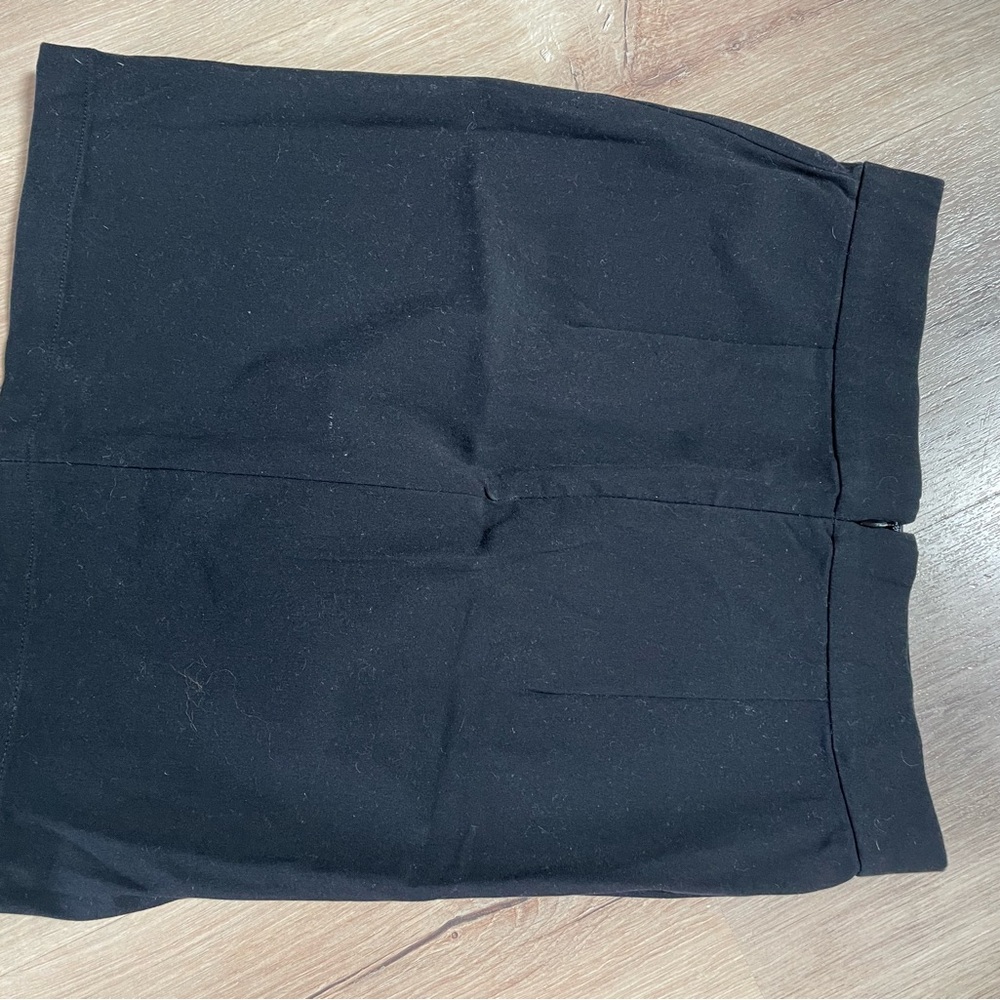 Babaton Mini Skirt - Picture 2 of 2